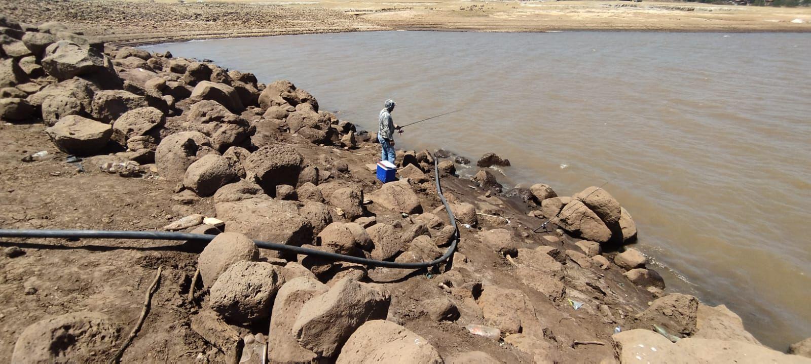 Se inhabilitan tomas ilegales de agua en Cointzio y Tzintzuntzan gracias a Guardia Civil Michoacana.