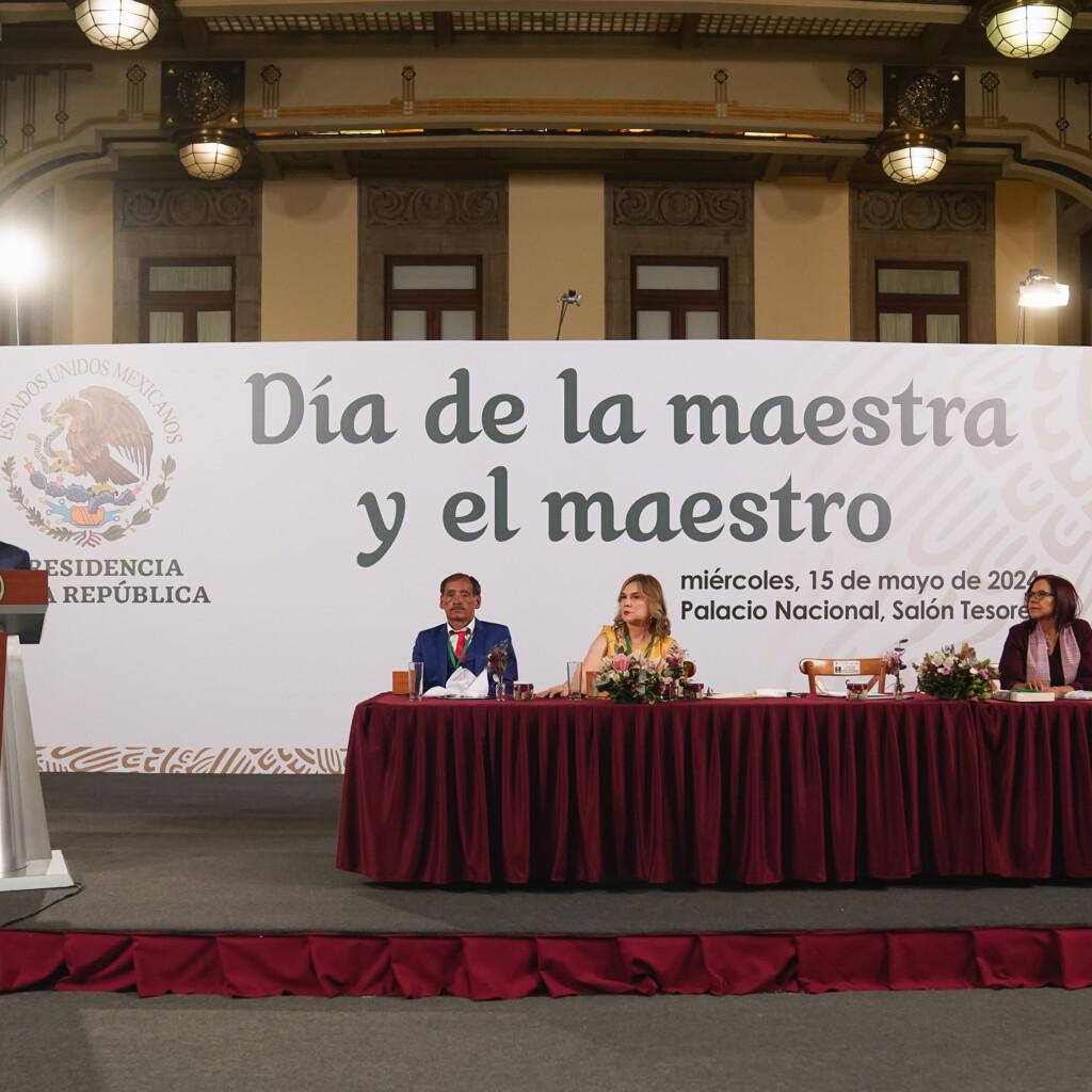 Educación, base de la transformación social; rompió con individualismo, mercantilización y fragmentación del conocimiento: SEP El Gobierno de México rompió con el