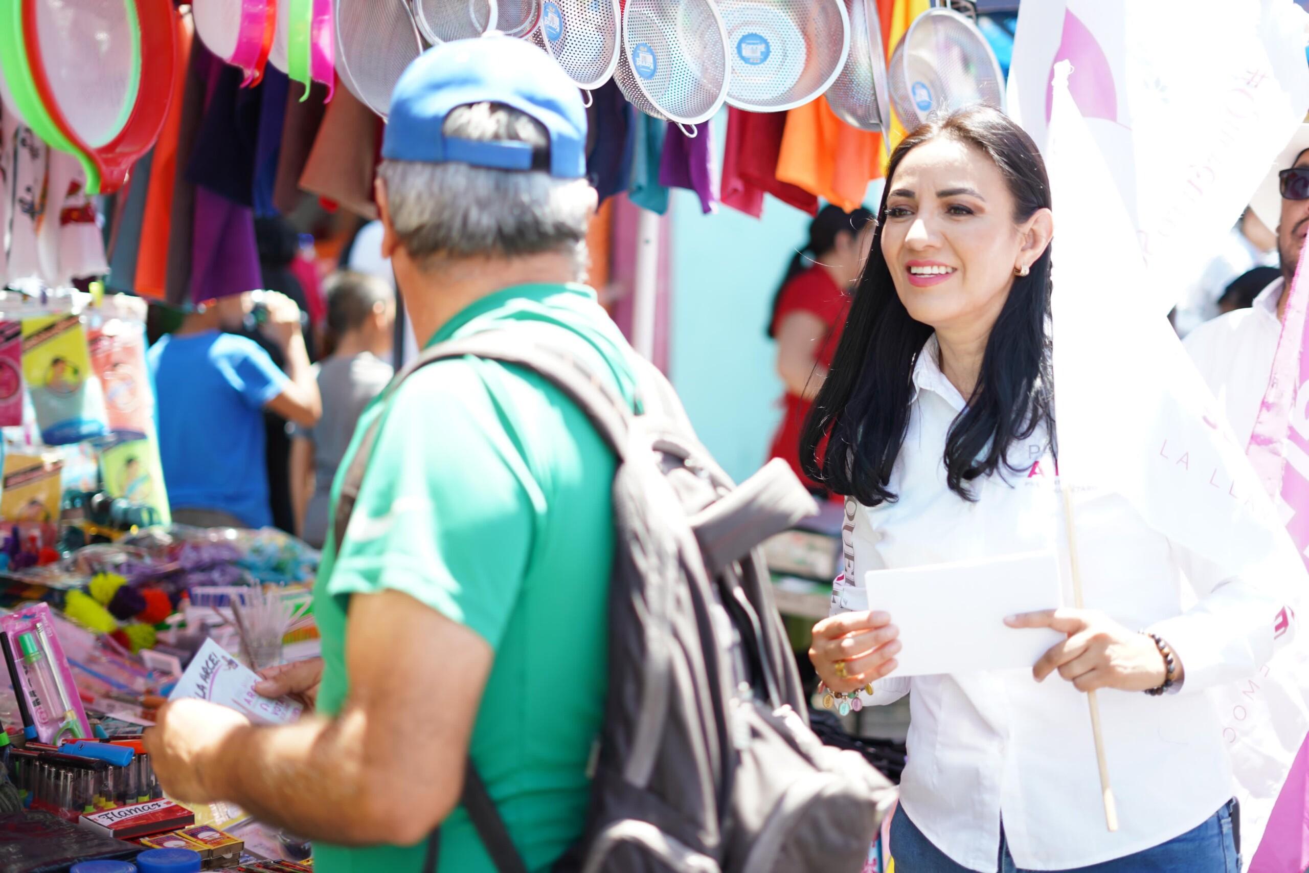 Paloma Arce, candidata de Querétaro: Seguro a la alcaldía queretana.El tradicional barrio de El Tepe recibió la visita de Paloma Arce Islas